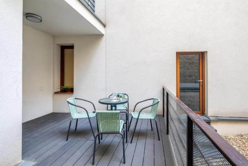 2br & 2balcony By Nw Apartment *