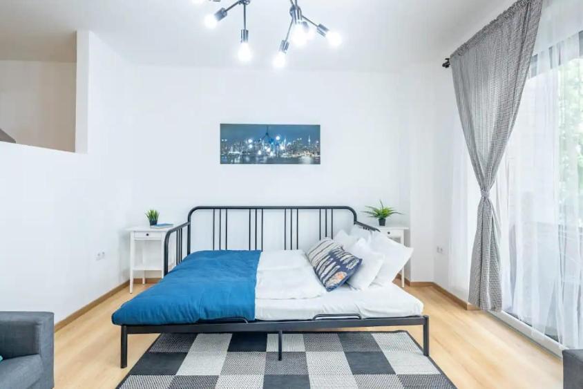 Apartament 2br & 2balcony By Nw Budapesta