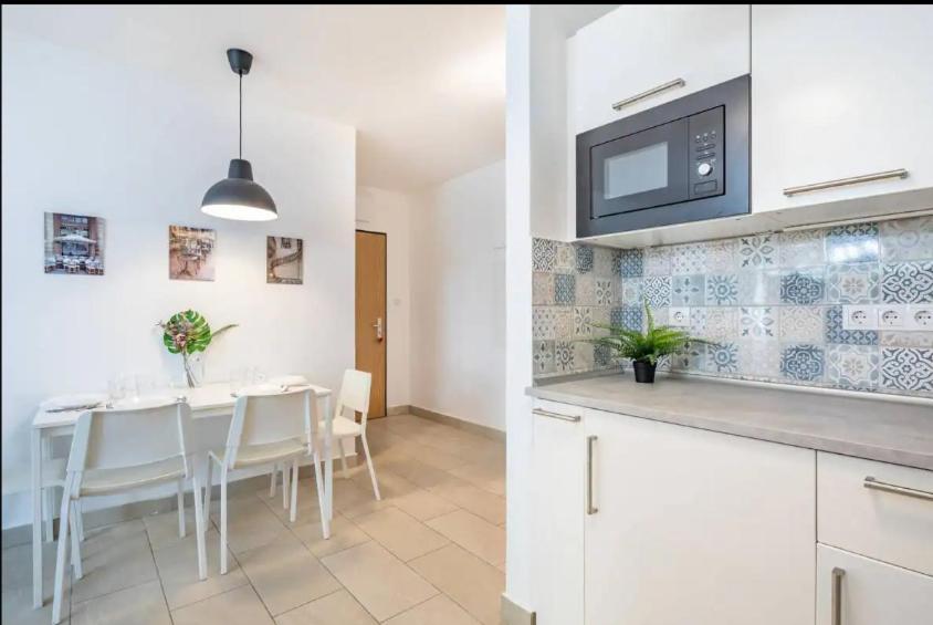 2br & 2balcony By Nw Apartament *